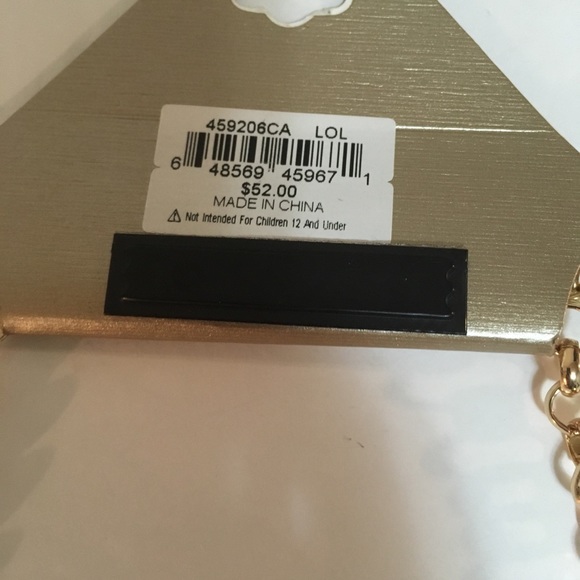 Erica Lyons Statement Necklace - Picture 5 of 5